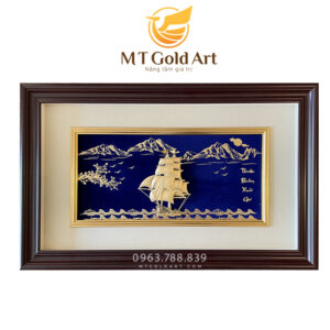 Tranh thuyền buồm hoa mai ngang (40x65cm)